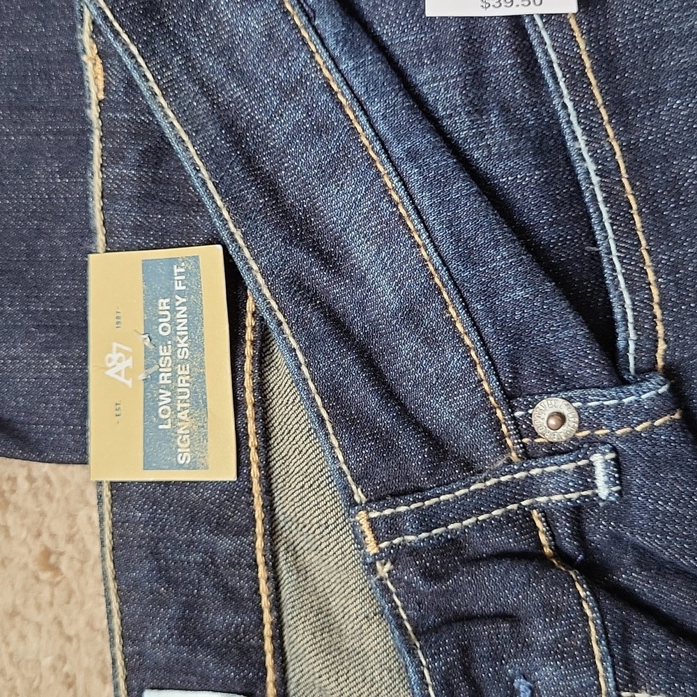 Aeropostale Bayla Low-rise Skinny Jeans, Size 9/10, New With Tags - Picture 6 of 12